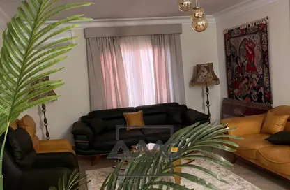 Apartment - 3 Bedrooms - 2 Bathrooms for sale in Talaat Mostafa St. - Rehab City Second Phase - Al Rehab - New Cairo City - Cairo