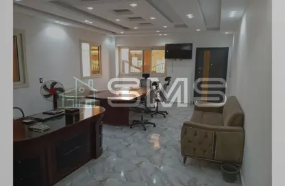 شقة - 3 غرف نوم - 2 حمامات للايجار في عمارات الاندلس - حى الاندلس - مدينة القاهرة الجديدة - القاهرة