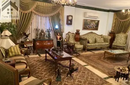 Apartment - 3 Bedrooms - 2 Bathrooms for sale in Al Hadaba Al Olya - Mokattam - Cairo