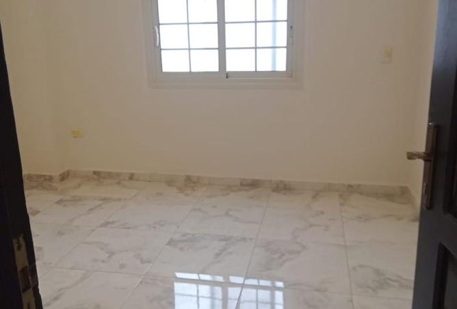 8339371 - Property Image 2