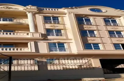 Apartment - 3 Bedrooms - 3 Bathrooms for sale in Bait Alwatan - The 5th Settlement - New Cairo City - Cairo