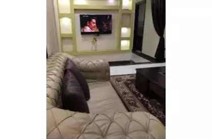 Apartment - 3 Bedrooms - 1 Bathroom for rent in Al Mashayah Street - Al Mansoura - Al Daqahlya