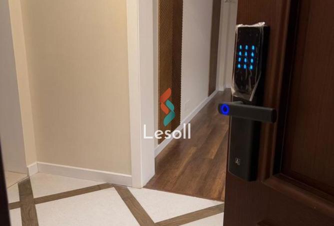 8373930 - Property Image 3