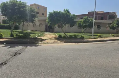 فيلا - 8 غرف نوم - 5 حمامات للبيع في المجاورة الثانية - الحي الثاني شرق - مدينة الشروق - القاهرة