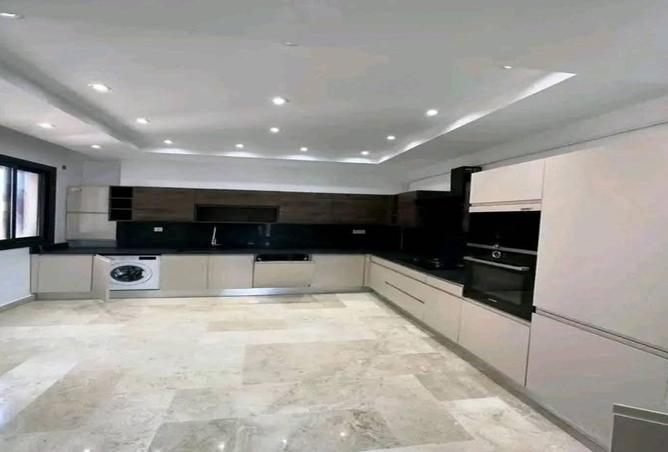 8197940 - Property Image 2