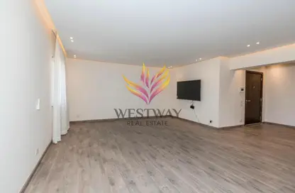 Penthouse - 3 Bedrooms - 3 Bathrooms for sale in October Plaza - 6 October Compounds - 6 October City - Giza