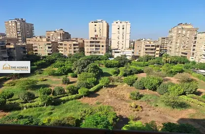 Apartment - 3 Bedrooms - 2 Bathrooms for sale in Fareed Semeika St. - El Hegaz Square - El Nozha - Cairo