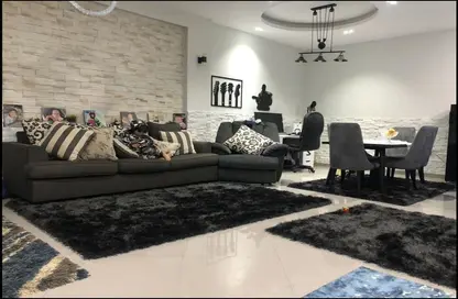 شقة - 2 غرف نوم - 1 حمام للبيع في شارع الجزيرة - المستثمرين الجنوبية - مدينة القاهرة الجديدة - القاهرة