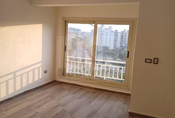 8489827 - Property Image 3