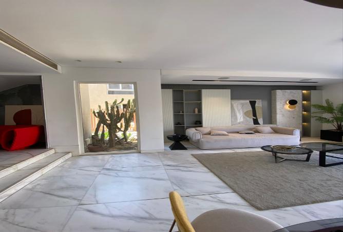 7992444 - Property Image 3