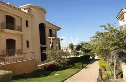 فيلا - 6 غرف نوم - 6 حمامات للبيع في فيلار - المستثمرين الشمالية - مدينة القاهرة الجديدة - القاهرة
