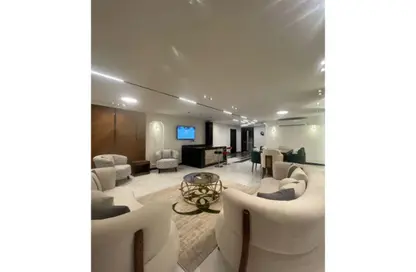 Apartment - 4 Bedrooms - 4 Bathrooms for rent in Abbas Al Akkad St. - 1st Zone - Nasr City - Cairo