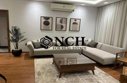 Apartment - 2 Bedrooms - 2 Bathrooms for sale in Lake View Residence - 5th Settlement Compounds - The 5th Settlement - New Cairo City - Cairo