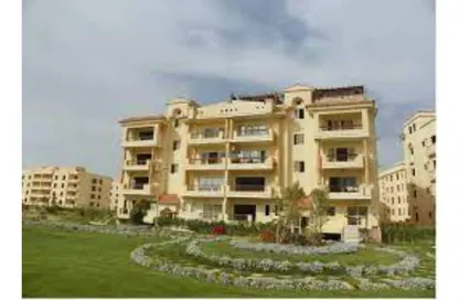 Penthouse - 4 Bedrooms - 3 Bathrooms for sale in Gamal Abdel-Nasser Axis - 6 October City - Giza