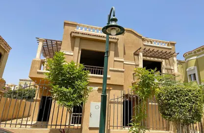 Villa - 7 Bedrooms - 5 Bathrooms for sale in Étoile De Ville - 5th Settlement Compounds - The 5th Settlement - New Cairo City - Cairo