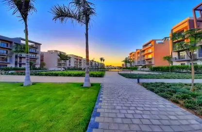 Apartment - 3 Bedrooms - 3 Bathrooms for sale in Moon Residences - Fifth Square - The 5th Settlement - New Cairo City - Cairo