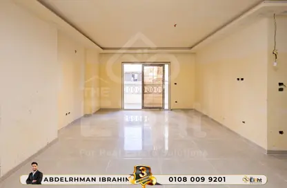 Apartment - 3 Bedrooms - 3 Bathrooms for sale in Roushdy - Hay Sharq - Alexandria
