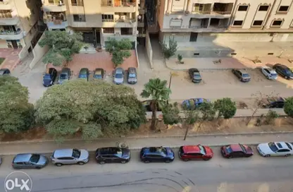 شقة - 2 غرف نوم - 1 حمام للبيع في شارع حسام الدين بسيوني - المنطقة العاشرة - مدينة نصر - القاهرة