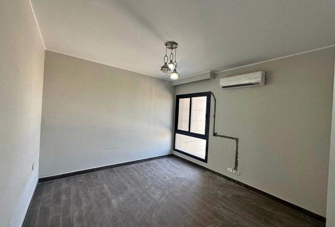 8271674 - Property Image 3