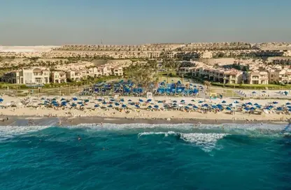 Chalet - 3 Bedrooms - 3 Bathrooms for sale in La Vista Bay - La Vista - Qesm Ad Dabaah - North Coast