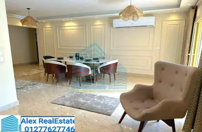 Apartment - 3 Bedrooms - 2 Bathrooms for rent in Grand View - Smouha - Hay Sharq - Alexandria