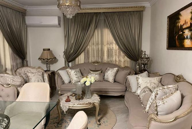 8271369 - Property Image 2