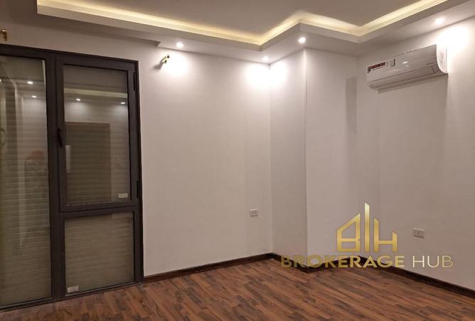 8356923 - Property Main Image