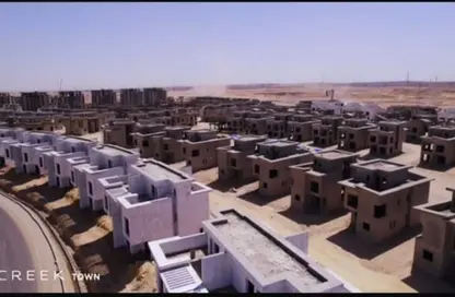 فيلا - 3 غرف نوم - 4 حمامات للبيع في كريك تاون - التجمع الاول - مدينة القاهرة الجديدة - القاهرة