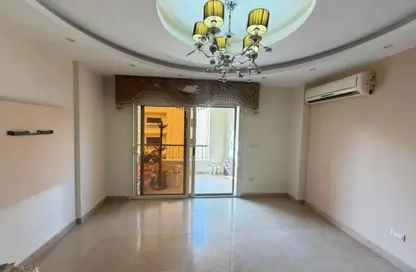 شقة - 2 غرف نوم - 2 حمامات للايجار في زهراء المعادي - حي المعادي - القاهرة