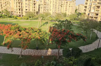 Apartment - 3 Bedrooms - 3 Bathrooms for sale in Madinaty - Cairo