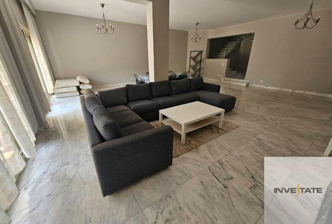 8026174 - Property Image 3