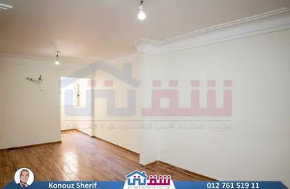 Apartment - 2 Bedrooms - 1 Bathroom for rent in Mahatet Al Miyah St. - Waboor Elmayah - Hay Wasat - Alexandria