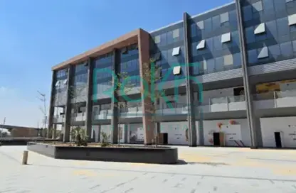 Retail - Studio - 1 Bathroom for sale in Three Sixty - 5th Settlement Compounds - The 5th Settlement - New Cairo City - Cairo