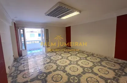 شقة - 3 غرف نوم - 1 حمام للبيع في ميدان فيكتور عمانوئيل - سموحة - حي شرق - الاسكندرية