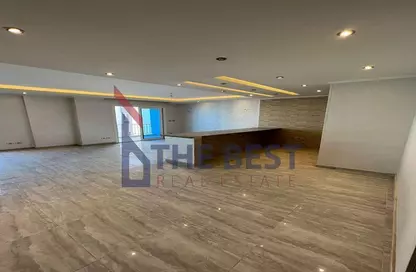 Compound - 3 Bedrooms - 3 Bathrooms for sale in New Cairo City - Cairo