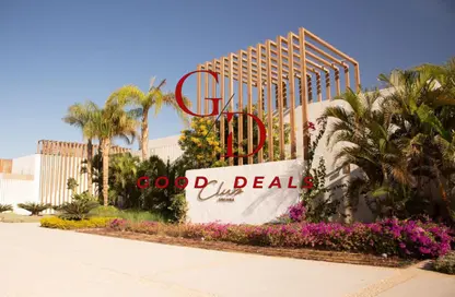 Chalet - 2 Bedrooms - 2 Bathrooms for sale in Azha North - Ras Al Hekma - North Coast