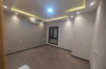 شقة - 3 غرف نوم - 4 حمامات للايجار في ذا كورت ياردز - كمبوندات الشيخ زايد - الشيخ زايد - الجيزة