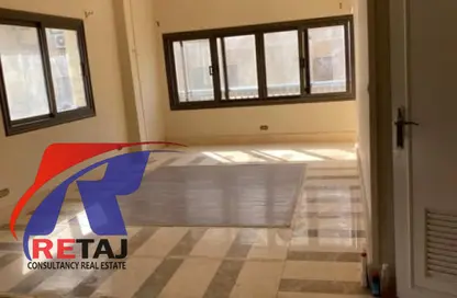 Apartment - 3 Bedrooms - 2 Bathrooms for sale in Zuhair Sabry St. - 1st Zone - Nasr City - Cairo
