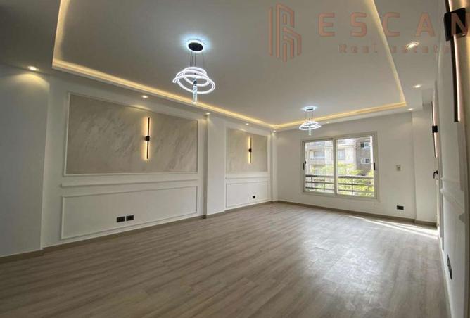 8046648 - Property Image 2