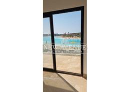 Villa - 5 bedrooms for للبيع in Swan Lake - Qesm Ad Dabaah - North Coast