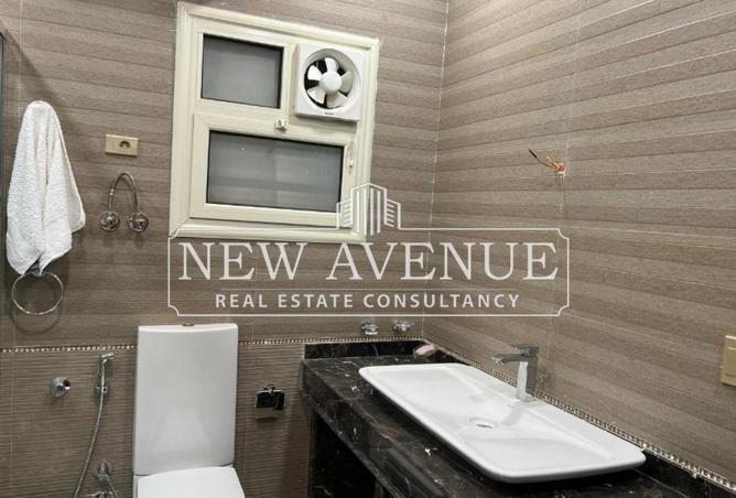 8042080 - Property Image 3