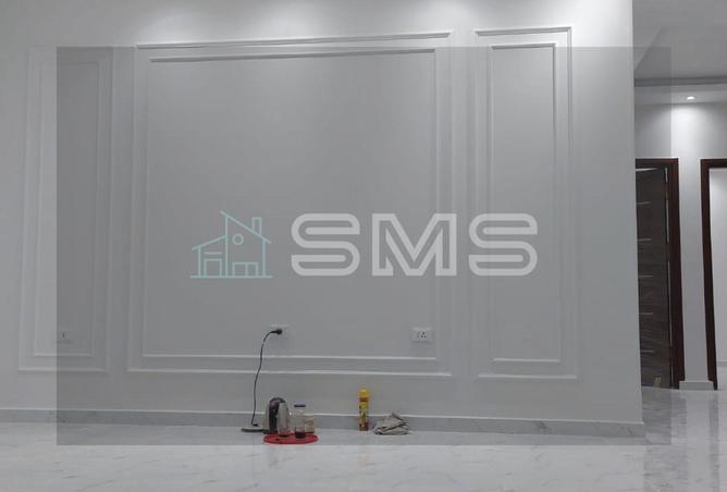 8054542 - Property Image 2