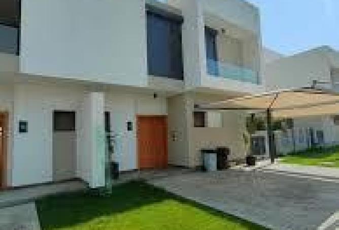 8036345 - Property Image 3