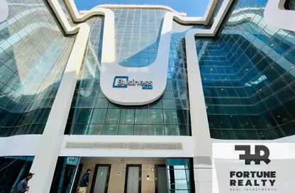 مساحات مكتبية - استوديو - 1 حمام للايجار في بيزنس بلاس - شارع التسعين الشمالي - التجمع الخامس - مدينة القاهرة الجديدة - القاهرة