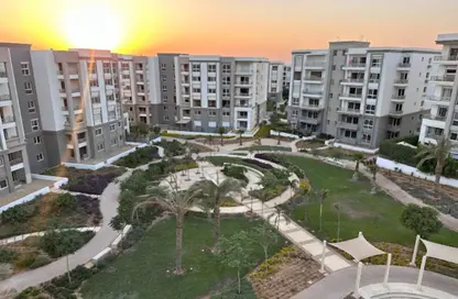 Apartment - 3 Bedrooms - 3 Bathrooms for sale in Hyde Park - 5th Settlement Compounds - The 5th Settlement - New Cairo City - Cairo