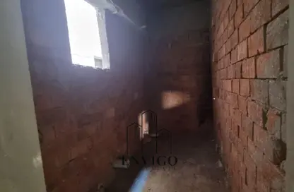 Apartment - 2 Bedrooms - 2 Bathrooms for sale in Aal Othman St. - 10th District - Nasr City - Cairo