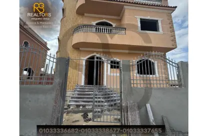 Villa - 4 Bedrooms - 3 Bathrooms for sale in Green IV - 6 October Compounds - 6 October City - Giza
