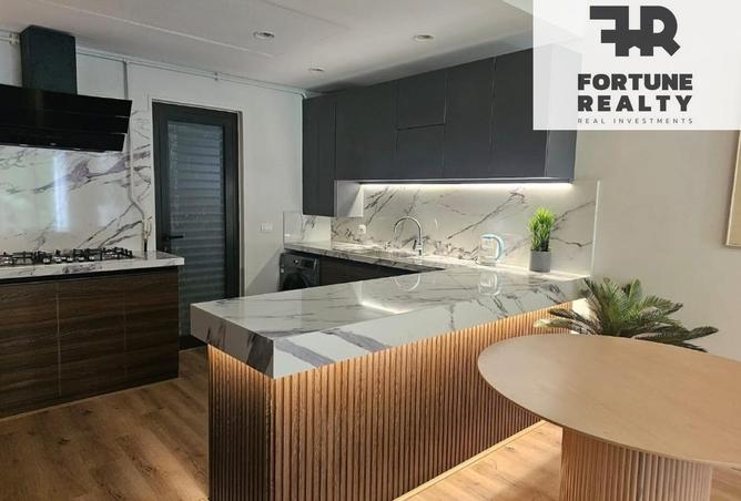 8338806 - Property Image 2