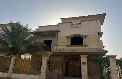 فيلا - 4 غرف نوم - 4 حمامات للبيع في رويال سيتي - كمبوندات الشيخ زايد - الشيخ زايد - الجيزة