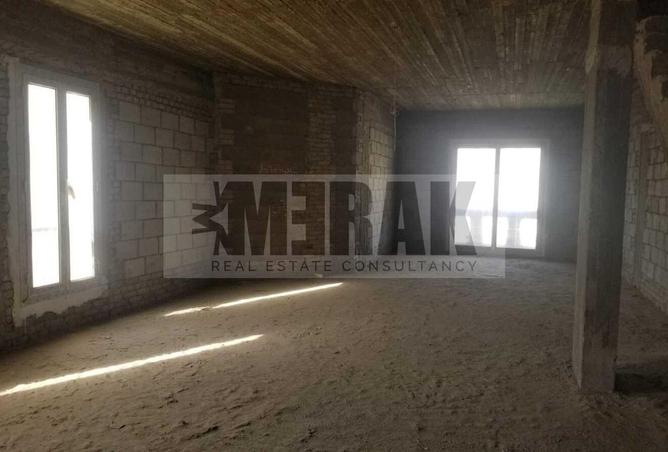 8470039 - Property Image 2